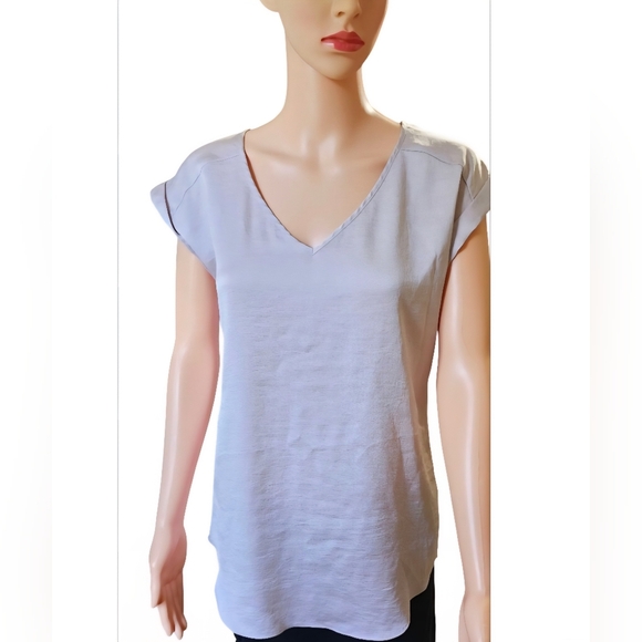 Express Women's V-Neck Top - Soft Gray - Picture 1 of 7